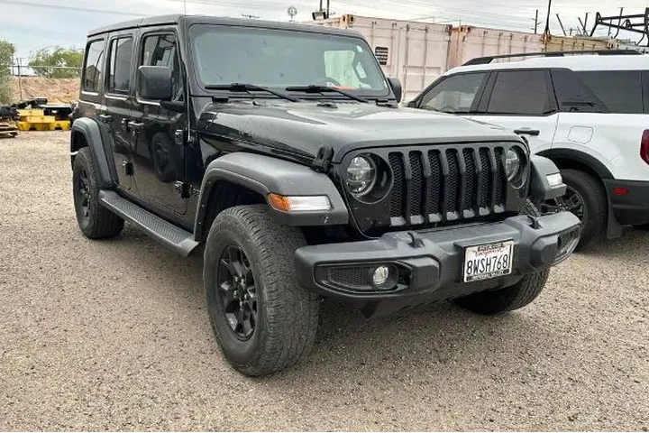 $26995 : Jeep Wrangler Unlimited 2021 image 2