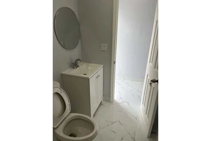 $1600 : Efficiency image 5
