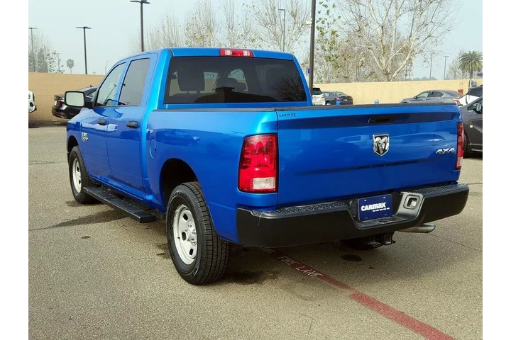 $26998 : Ram 1500 Classic 2022 4x4 Tr image 7