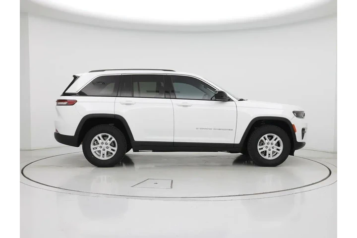 $27998 : Jeep Grand Cherokee 2023 4x2 image 7