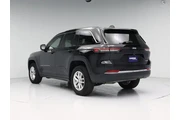 $29998 : Jeep Grand Cherokee 2023 4x2 thumbnail