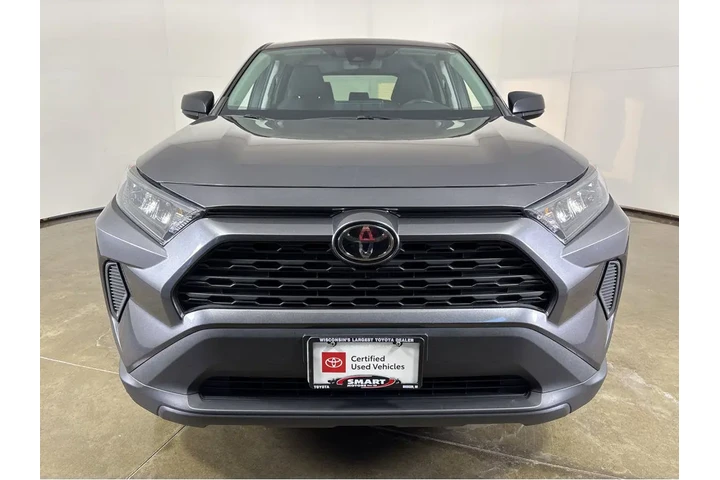 $27388 : Gold Certified2022 RAV4 LE image 7