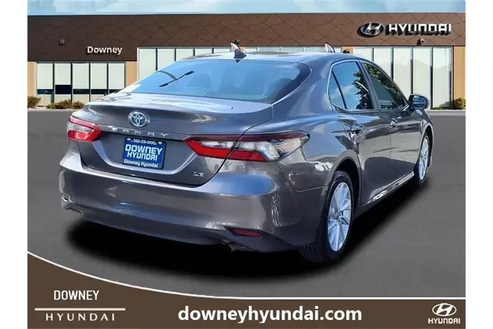 $21850 : Toyota Camry 2024 LE 4dr Sed image 4