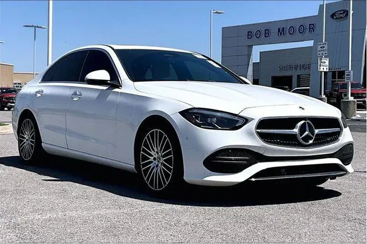 $35000 : Mercedes-Benz C-Class 2023 C image 2