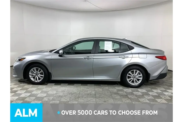 $27420 : Toyota Camry 2026 LE 4dr Sed image 6