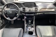 $2000 : 2017 Accord Sport 2000 down thumbnail