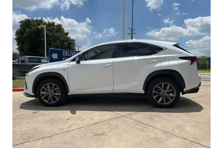 $30773 : Lexus NX 300 2021 F SPORT 4d image 3