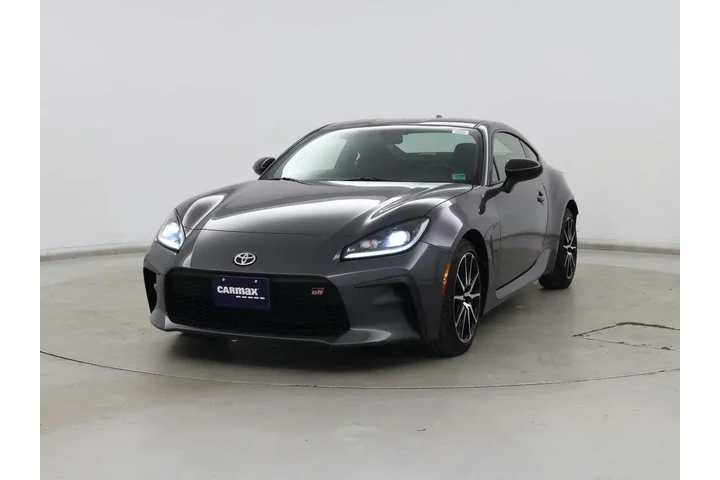 $27998 : Toyota GR86 2023 2dr Coupe 6 image 4