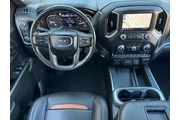 $35900 : GMC Sierra 1500 2019 4x4 AT4 thumbnail