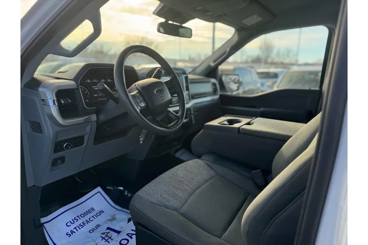 $39236 : Ford F-150 2023 4x4 XLT 4dr image 6