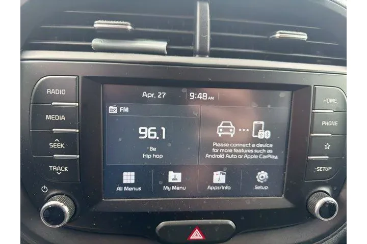 $13992 : Kia Soul 2020 S 4dr Crossove image 9