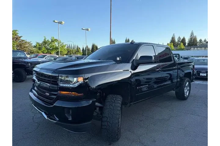 $31995 : Chevrolet Silverado 1500 201 image 3