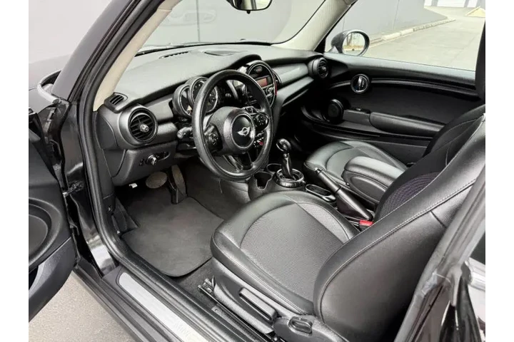 $12940 : 2016 Hardtop 2 Door Cooper image 9