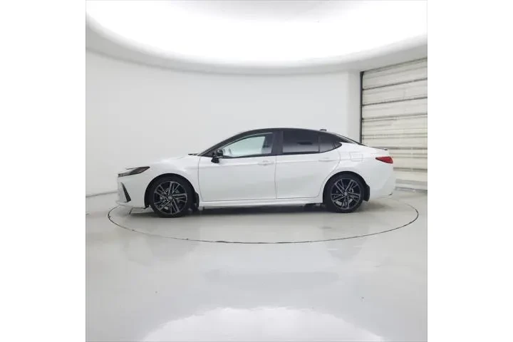 $38998 : Toyota Camry 2025 XSE 4dr Se image 3