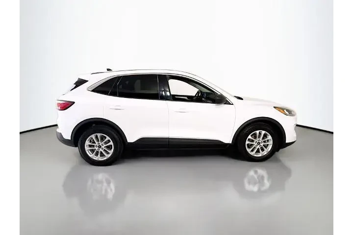 $22250 : Ford Escape 2022 SE 4dr SUV image 8