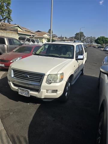 $3500 : Vendo una ford explorer image 1