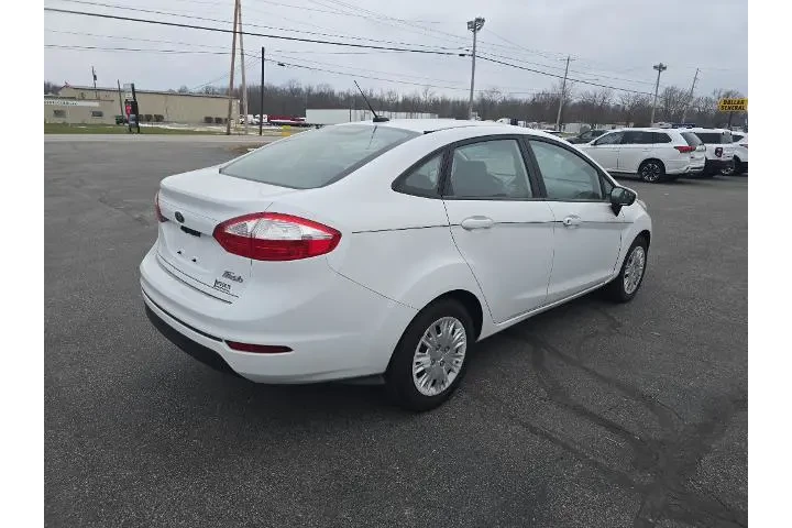 $7995 : Ford Fiesta 2015 S 4dr Sedan image 6