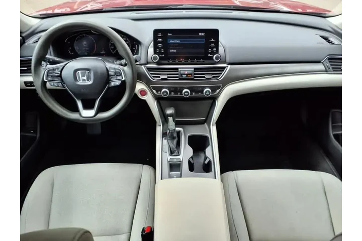$20155 : Honda Accord 2020 LX 4dr Sed image 10
