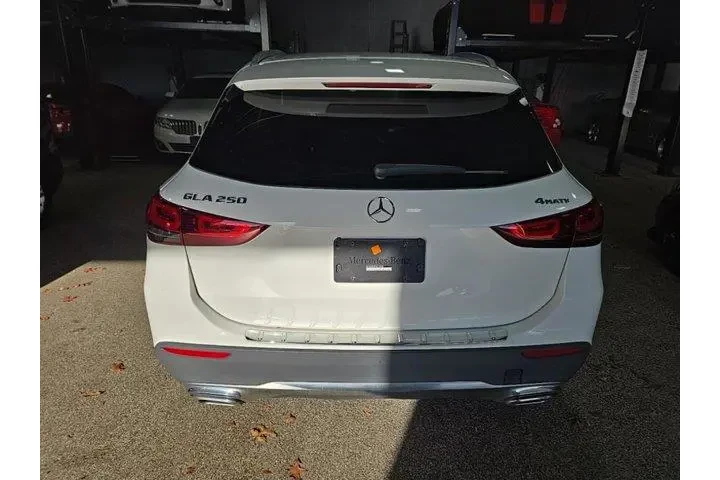 $20951 : Mercedes-Benz GLA 2021 AWD G image 5