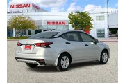 $17750 : Nissan Versa 2025 S 4dr Seda thumbnail
