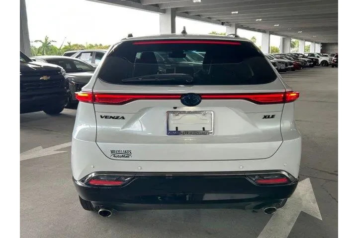 $36995 : Toyota Venza 2024 AWD LE 4dr image 6