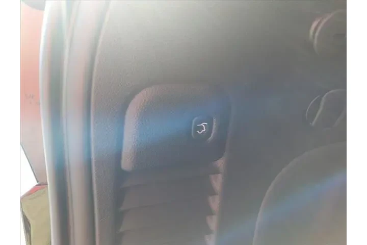 $25200 : Jeep Grand Cherokee 2021 4x4 image 8