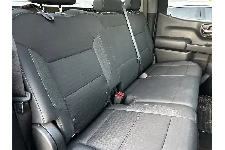 $31997 : Chevrolet Silverado 1500 202 image 9