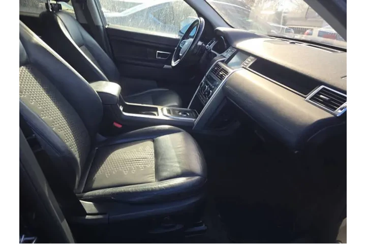 $11995 : 2018 Land Rover Discovery Spo image 6