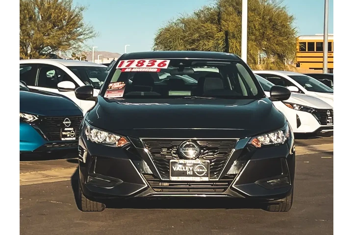 $17836 : Nissan Sentra 2021 SV 4dr Se image 4