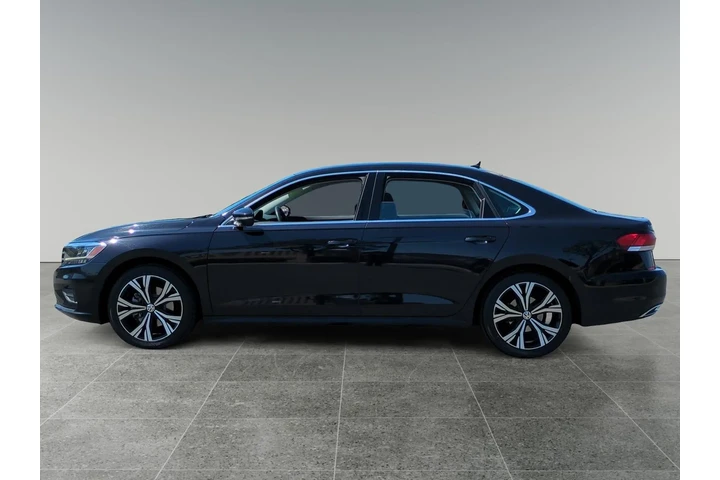 $25876 : Volkswagen Passat 2022 SE 4d image 2
