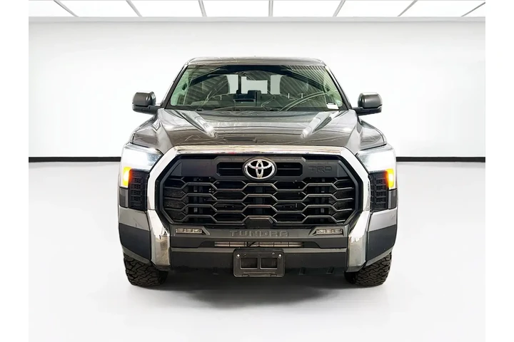 $34888 : Toyota Tundra 2023 4x4 SR5 4 image 3