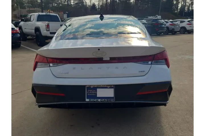 $23993 : Hyundai ELANTRA Hybrid 2025 image 6