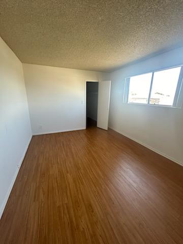 $1700 : HAWTHORNE APT. 1 REC. image 2