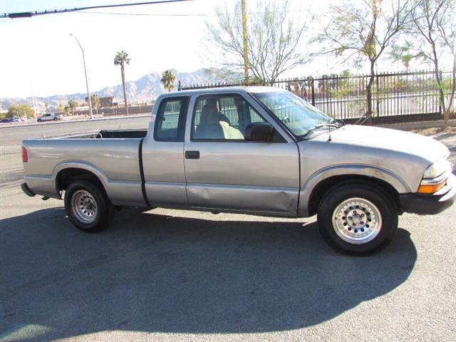 $4995 : 2001 S-10 image 3