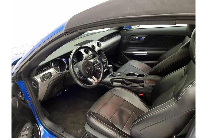 $28998 : Ford Mustang 2020 EcoBoost 2 image 10