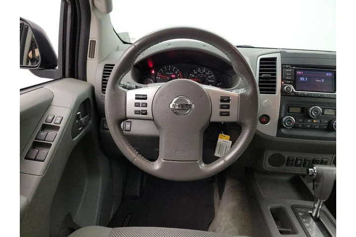 $19998 : Nissan Frontier 2016 4x2 SV image 10