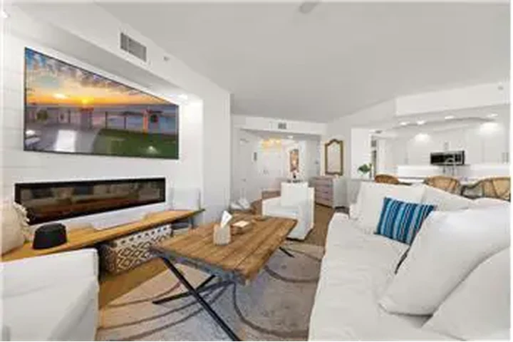 $6000 : Rental property with 2 bedro image 9