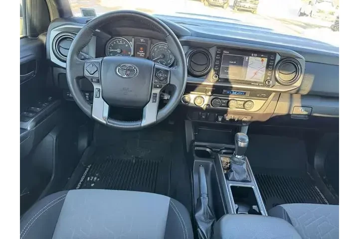 $38900 : Toyota Tacoma 2021 4x4 TRD O image 10