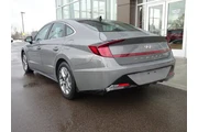 $20835 : Hyundai SONATA 2023 SEL 4dr thumbnail