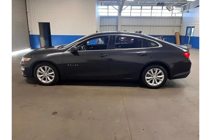 $16299 : Chevrolet Malibu 2023 LT 4dr image 6