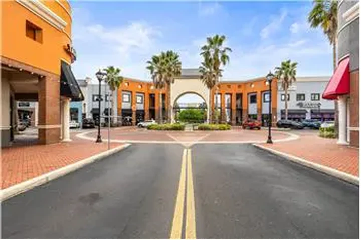 $2200 : Rental property with 2 bedro image 7