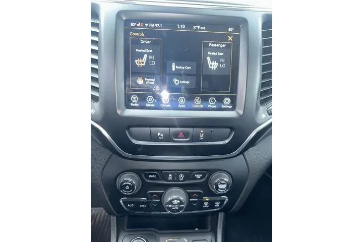 $12695 : Jeep Cherokee 2021 4x4 Latit image 9