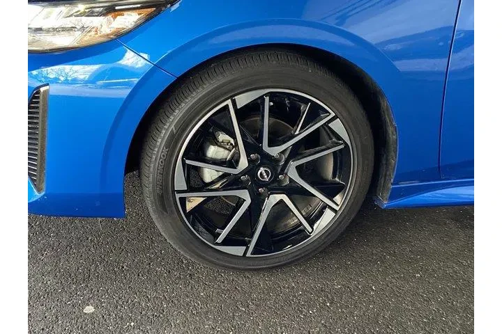 $19124 : Nissan Sentra 2025 SR 4dr Se image 9