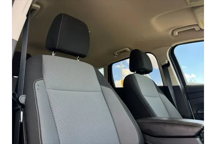 $8499 : Ford Escape 2017 SE 4dr SUV image 4