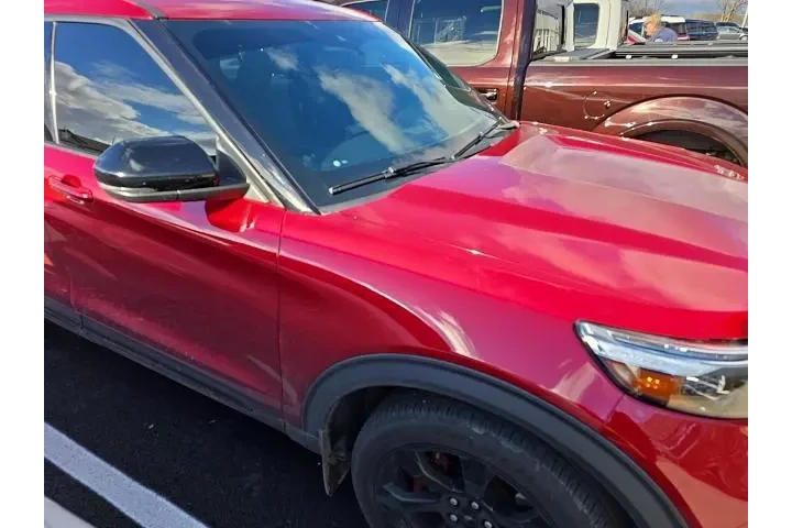 $22730 : Ford Explorer 2020 AWD ST 4d image 4