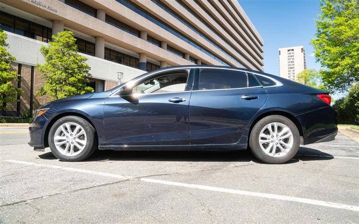 $15000 : 2016 CHEVROLET MALIBU image 6