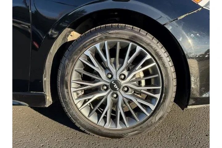 $18977 : Kia Forte 2023 GT-Line 4dr S image 10