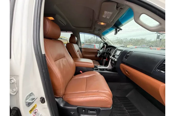 $28995 : 2016 Sequoia Platinum image 10