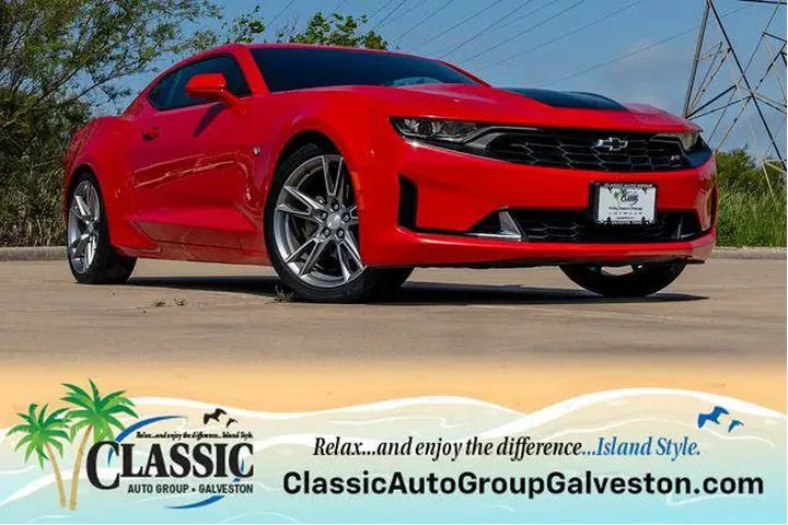$18247 : Chevrolet Camaro 2020 LS 2dr image 1