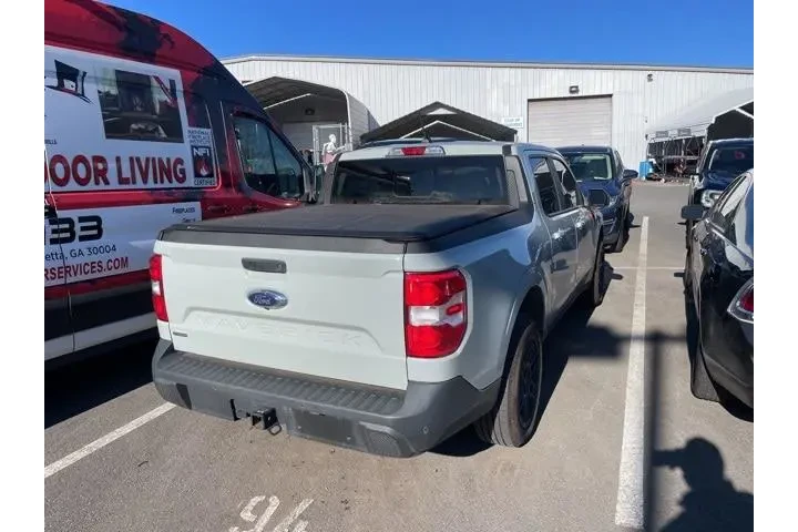 $27992 : Ford Maverick 2022 Lariat 4d image 3